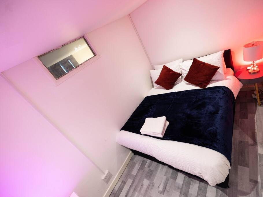 1 Bedroom-Sofabed-Worktable-4-Wifi-Parking Лондон Экстерьер фото