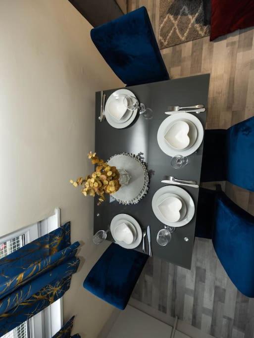 1 Bedroom-Sofabed-Worktable-4-Wifi-Parking Лондон Экстерьер фото