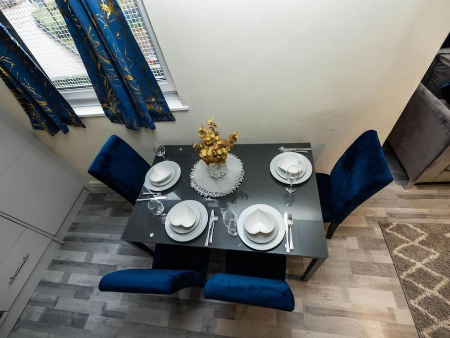 1 Bedroom-Sofabed-Worktable-4-Wifi-Parking Лондон Экстерьер фото